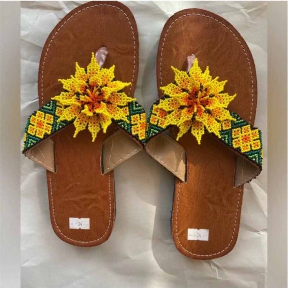 NEW Handmade Beaded leather Huichol sandals